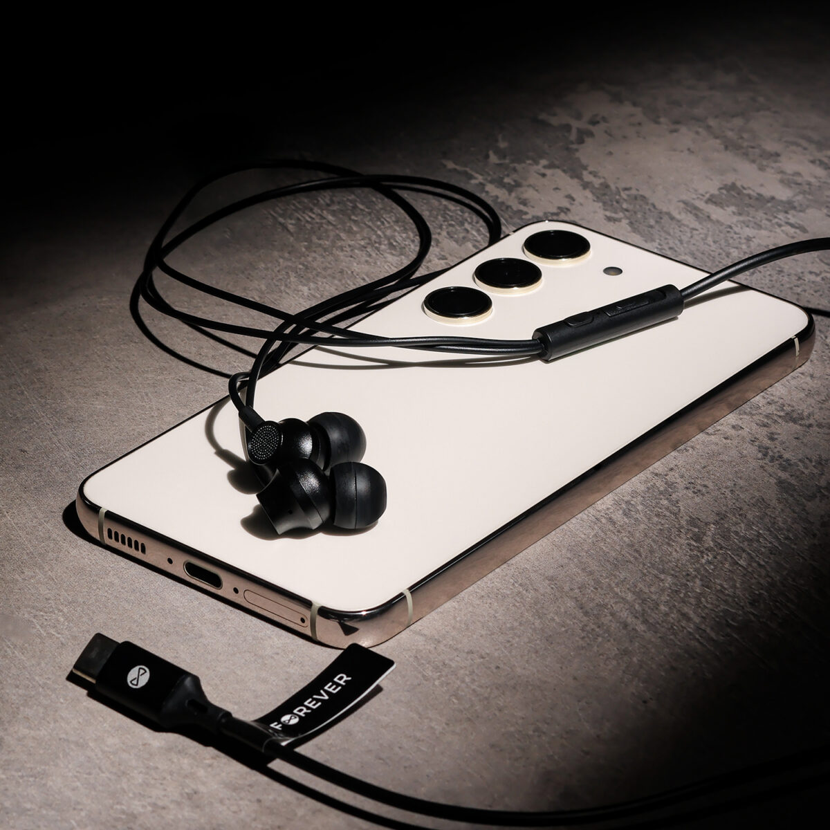 Oreillettes stéréo filaires USB-C avec micro - EP-02 - Noir - Forever – Image 3